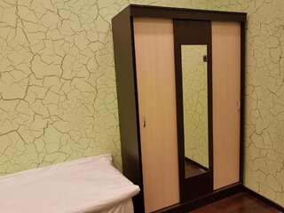 Гостиница Град Москва Кровать в общем номере для женщин с 4 кроватями-7